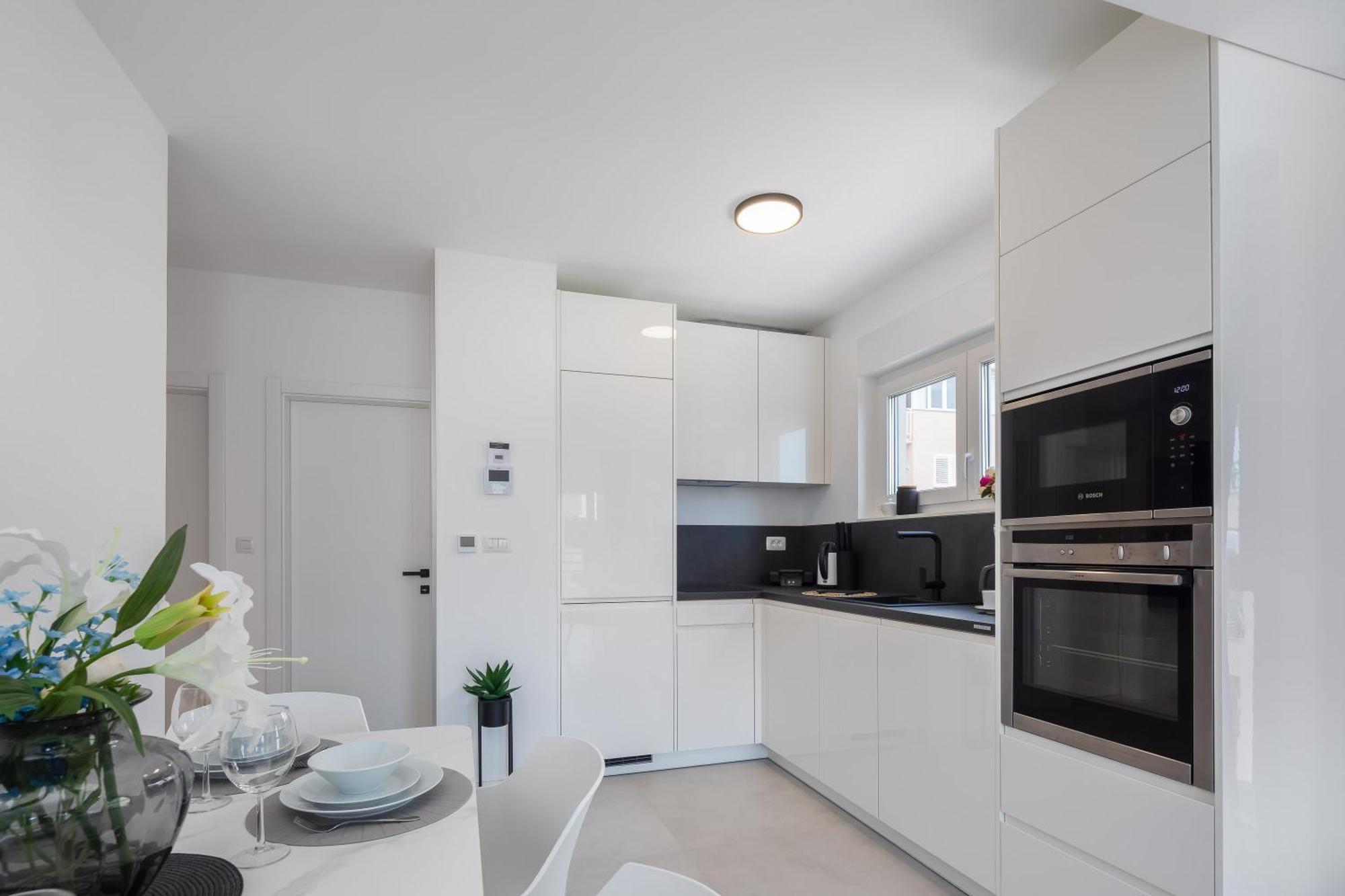 Apartment Luxury Edvina With Private Parking